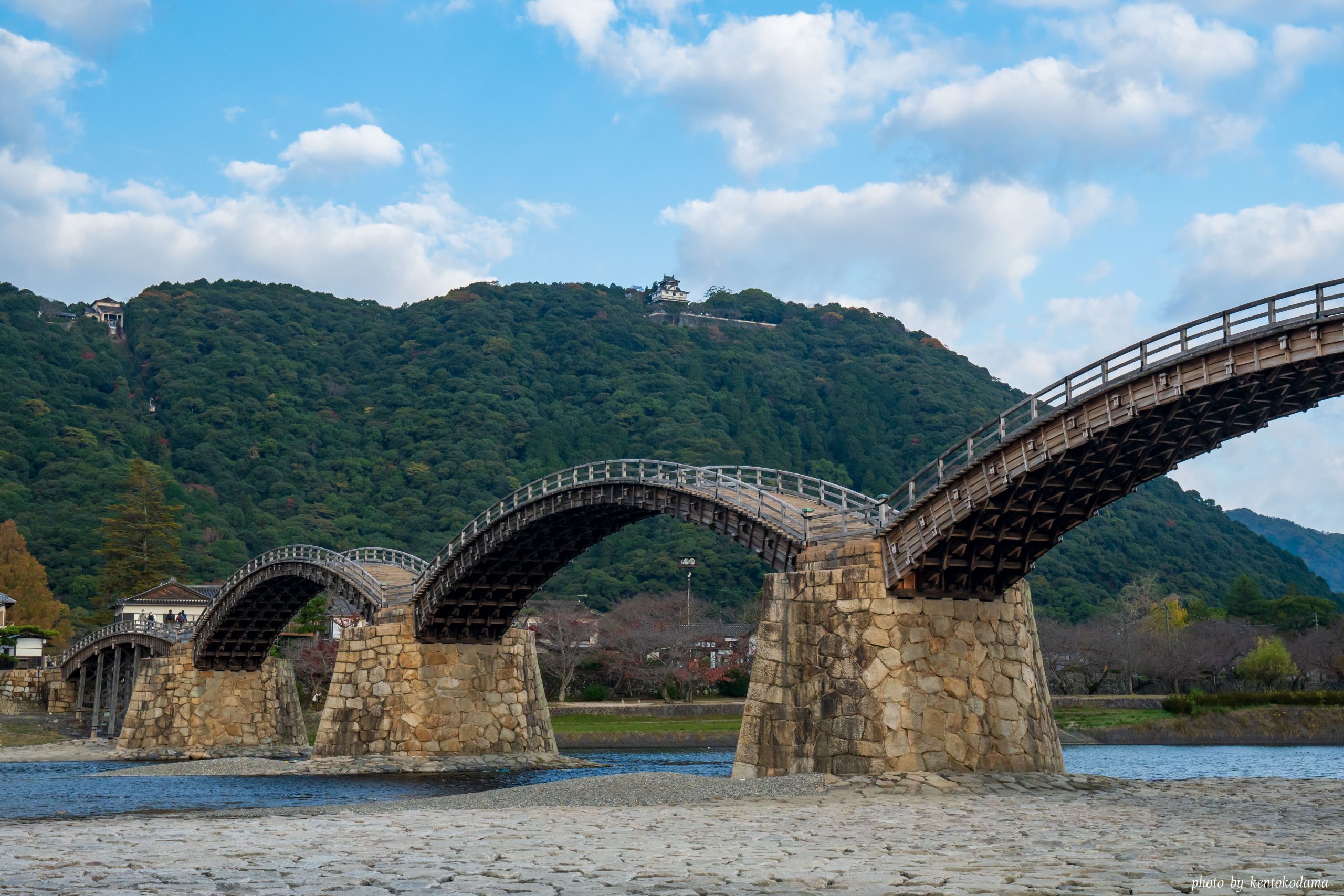 山口　岩国　錦帯橋　秋　朝